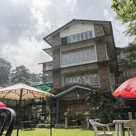 Oyo 2402 Hotel Highwinds Shillong Ngoại thất bức ảnh