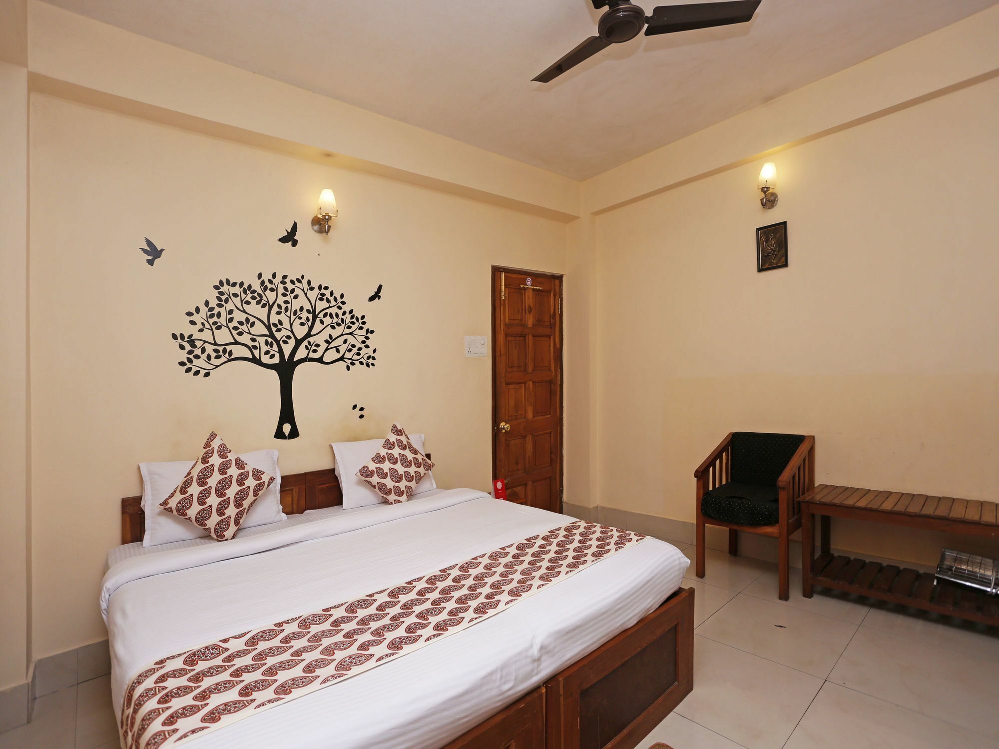 Oyo 2402 Hotel Highwinds Shillong Ngoại thất bức ảnh